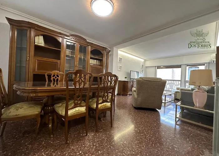 Dos Torres Baldur Alfajería Parking Privado Gratis Apartamento