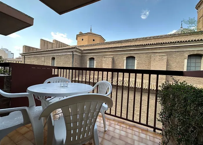 Dos Torres Baldur Alfajería Parking Privado Gratis